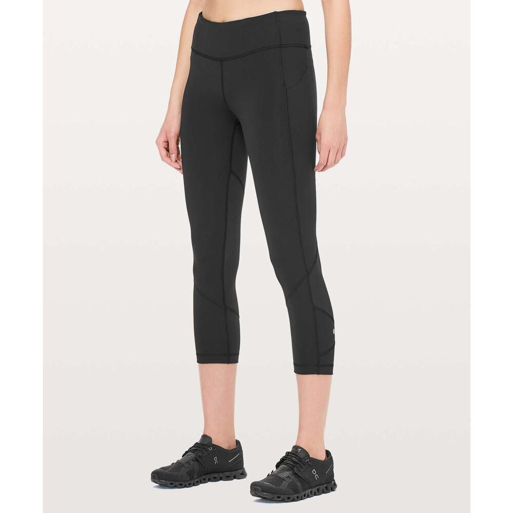 Lululemon Pace Rival Crop Luxtreme Leggings Black Size 4 22" Vented Athletic
